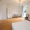 Photo 3: Room 1: £260 per week - Double room couples are welcome with private garden - £1,126 per month