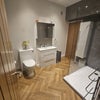 Photo 4: En suite