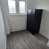 Photo 2: Small bedroom £650