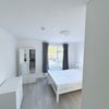 Photo 1: Room 2