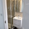 Photo 5: En-suite