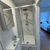 Photo 3: en suite