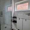 Photo 6: en-suite