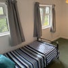 Photo 3: Room 4