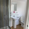 Photo 5: En Suite