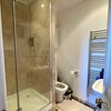 Photo 3: En-suite
