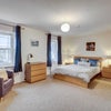 Photo 4: Example Ensuite room 