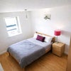 Photo 5: Room 2