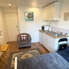 Photo 2: Room 1