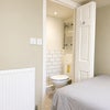 Photo 8: Room 1 Ensuite