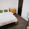 Photo 8: Room 4