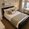 Photo 2: Room 1
