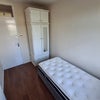 Photo 2: Room 4