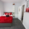 Photo 6: Large double bedroom with en-suite available now