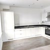 Photo 2: Kitchen