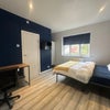 Photo 6: Room 7