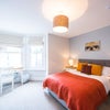 Photo 4: Room 1