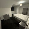 Photo 2: Room 4