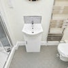Photo 5: ensuite studio 6