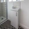 Photo 2: En-suite 
