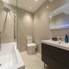 Photo 13: Room 3 (Bathroom)