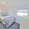 Photo 2: Room 6 En Suite