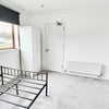 Photo 4: Large ground floor double room. Double bed and Mattress included 
