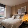 Photo 3: Room 1 - Ensuite
