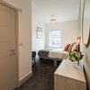 Photo 4: Room 3 - Ensuite
