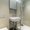 Photo 3: Room 3 en suite 