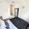 Photo 14: Room 6 En Suite