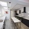Photo 2: Kitchen 