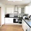 Photo 5: Kitchen