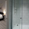 Photo 4: Bed 2