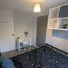 Photo 4: Bedroom 2