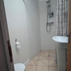 Photo 7: own shower room