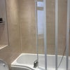 Photo 4: bathroom