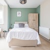 Photo 3: Room 2 (Studio en-suite room)