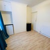 Photo 5: Reception room