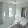 Photo 3: Bathroom