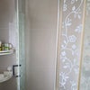 Photo 9: The shower room