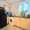 Photo 5: Kitchen