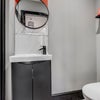 Photo 4: room 2 en-suite