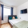 Photo 10: Room 2
