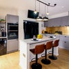 Photo 8: Modern shared kitchen – clean & well kept