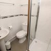 Photo 8: En-suite Room 8