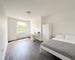 Photo of flatshare in Mile End Road