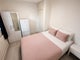 Photo of flatshare in Mile End Road