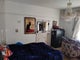 Photo of flatshare in Latimer Road