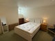 Photo of flatshare in Ealing Broadway